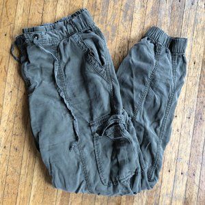 Joe Fresh Womens Cargo Jogger Pants